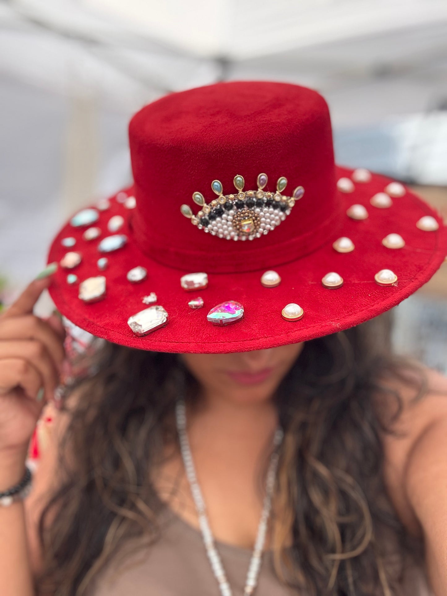 Red eye hat