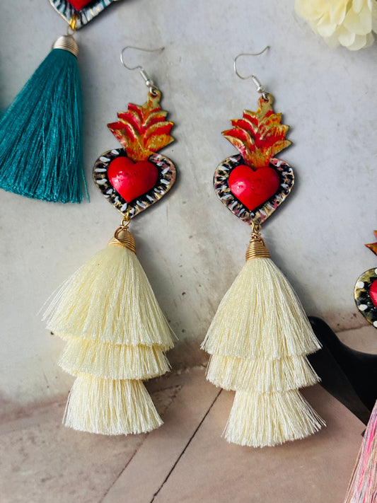 Cream Heart earrings