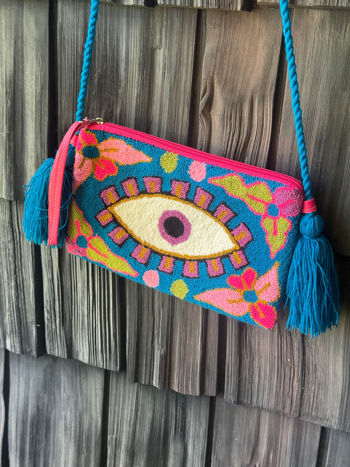 Wayu purse