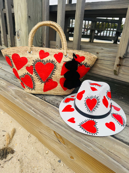 Love bag (hat is sold out)