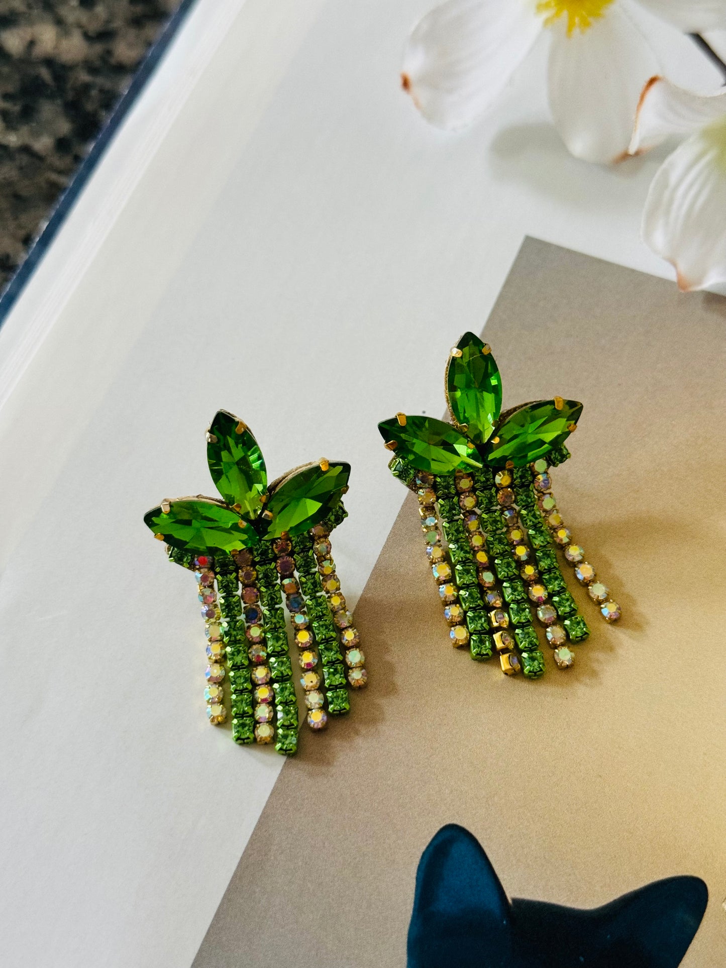 Small elegant earrings