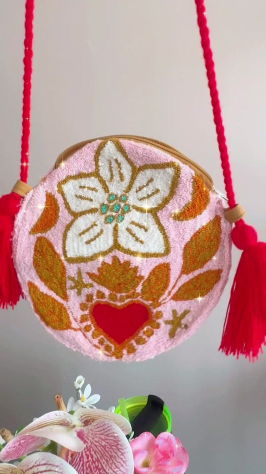 Wayu purse